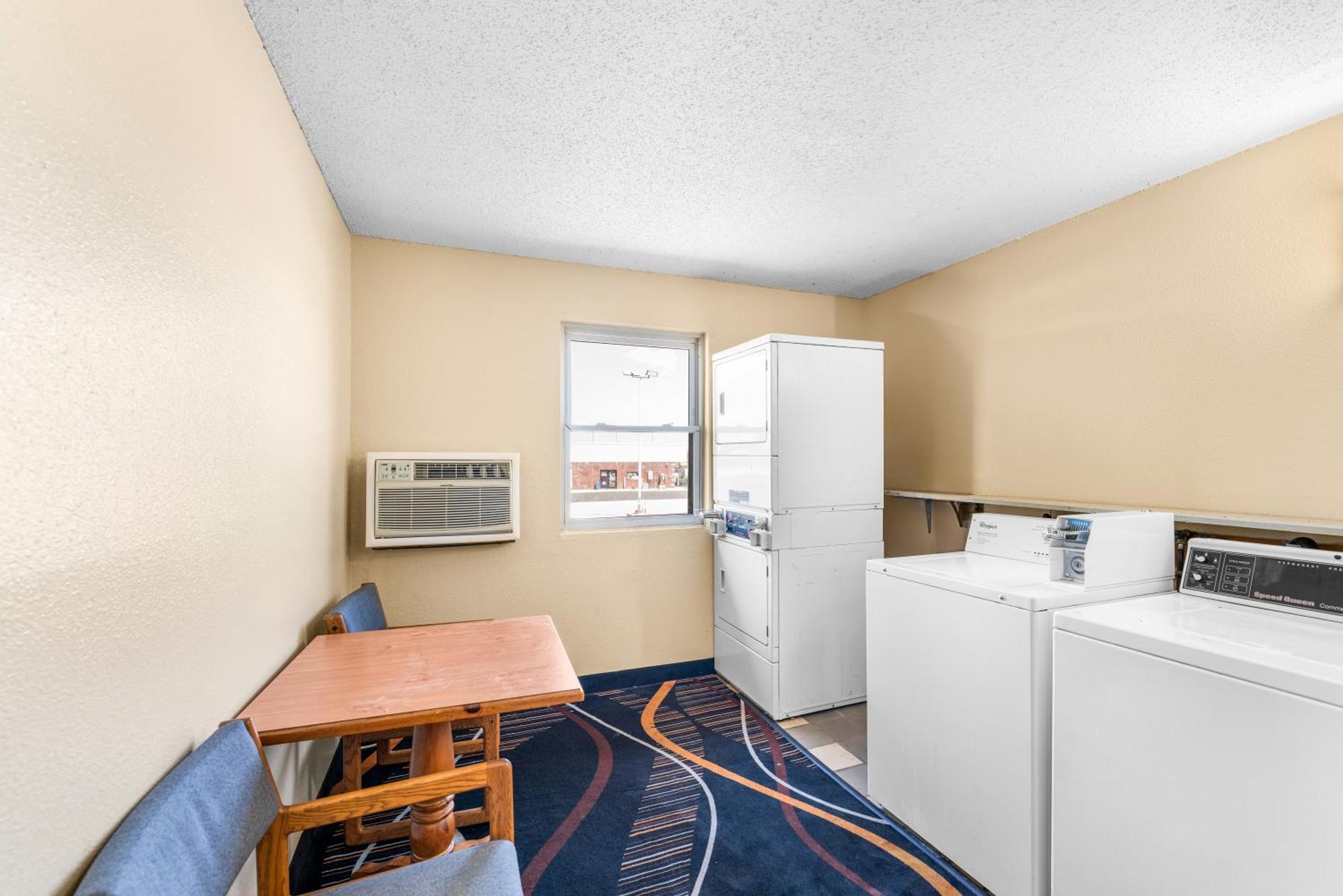 Americas Best Value Inn Decatur Zewnętrze zdjęcie