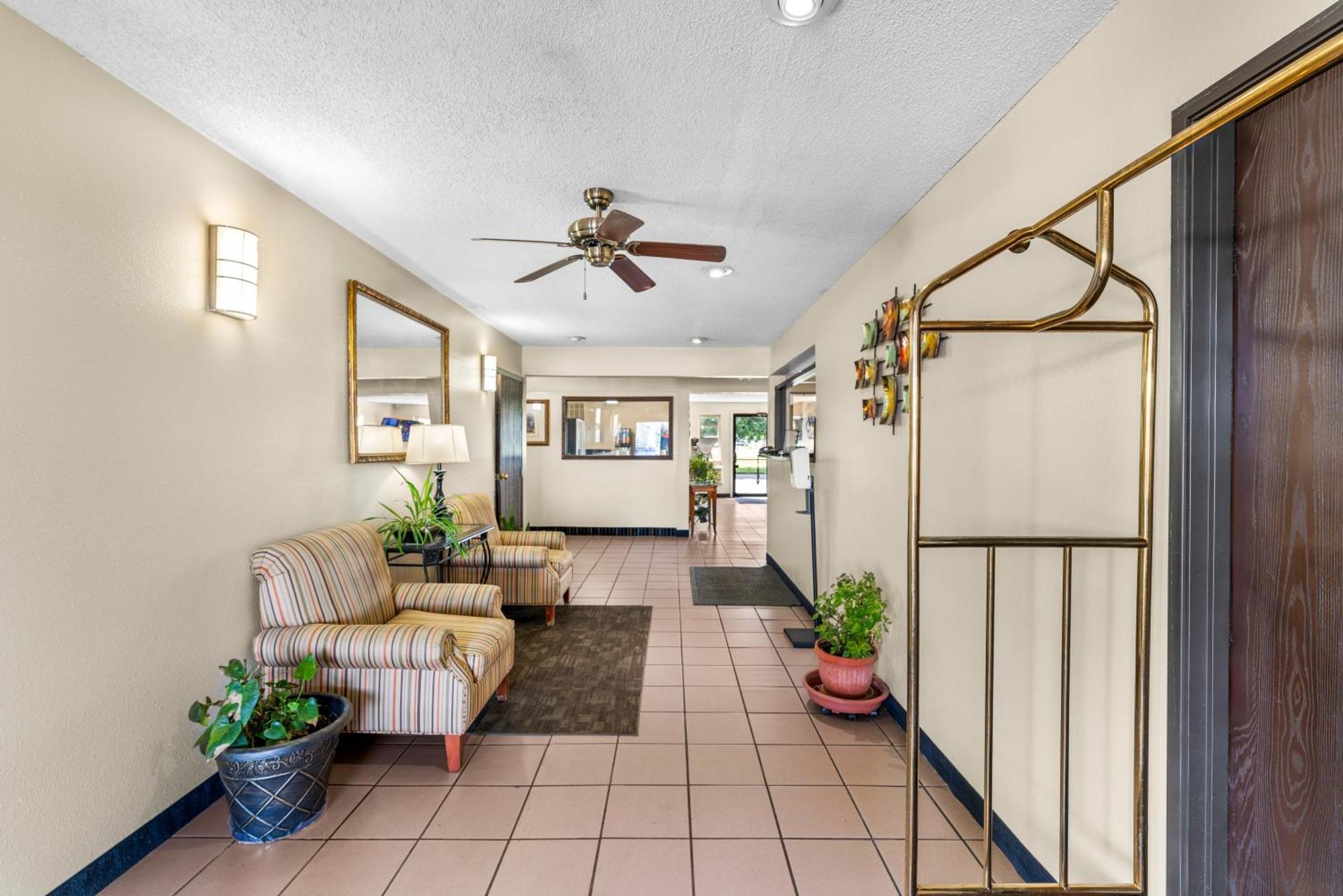 Americas Best Value Inn Decatur Zewnętrze zdjęcie