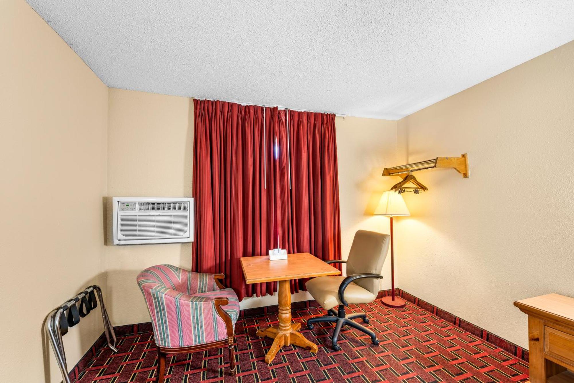 Americas Best Value Inn Decatur Zewnętrze zdjęcie
